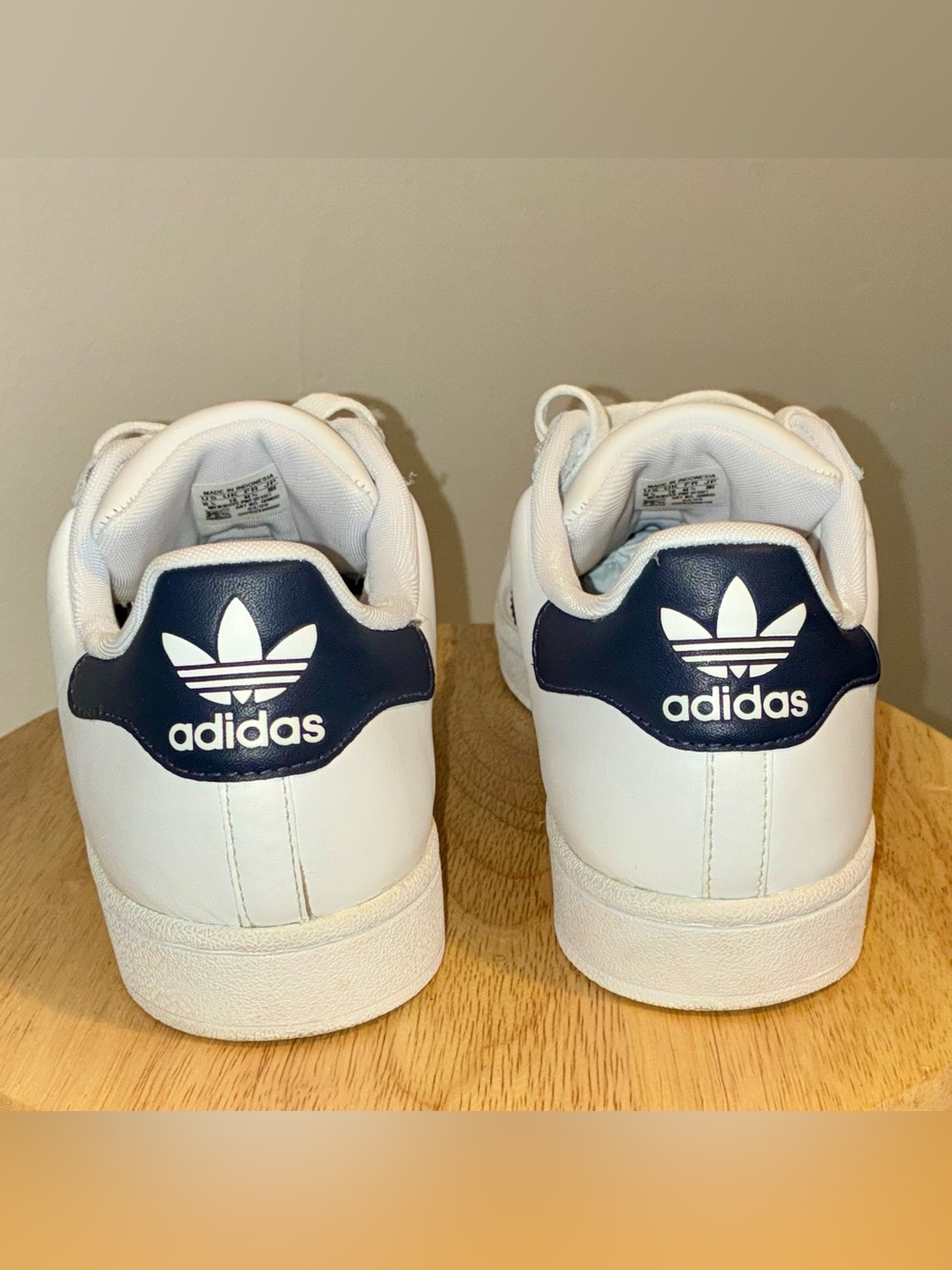 Adidas Superstar II Sneakers in white and navy blue - Picture 4 of 11
